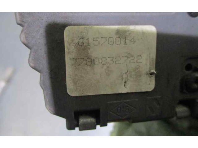 Ручка стеклоочистителей 7700832722, 61570014   Renault Twingo I