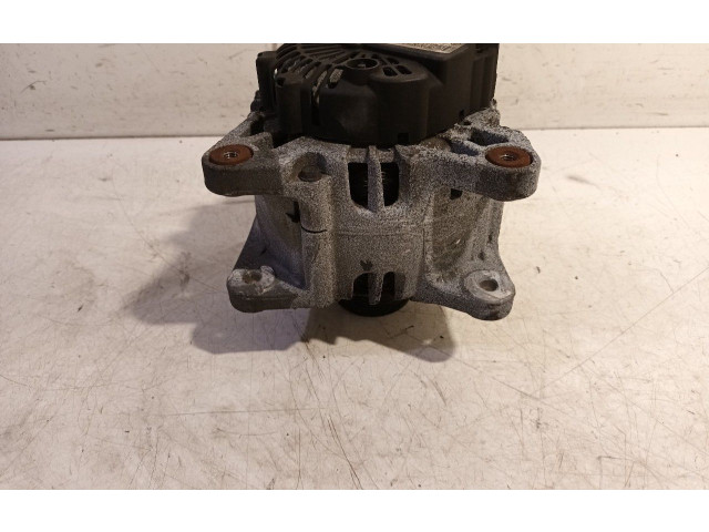 Генератор 231000091R Dacia Duster