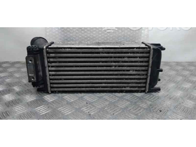 Интеркулер  818837, VALEO   Peugeot 5008 