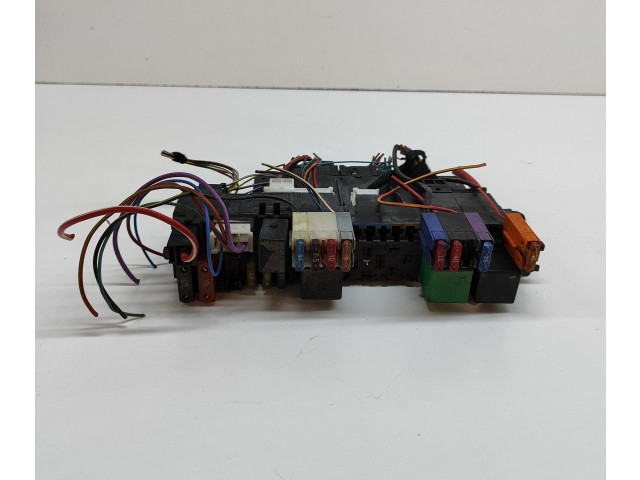 Pojistková skříňka A0275454532, 05045123 Mercede-Benz S W220 1999