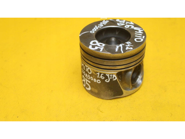 Píst Alfa Romeo Mito