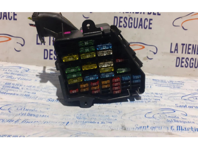 Pojistková skříňka 8D2941824 Audi A8 S8 D3 4E