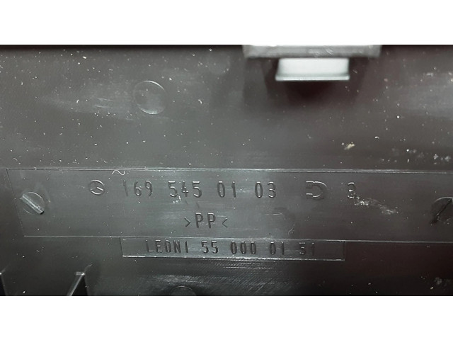 Pojistková skříňka 1695450540, 695450103 Mercedes-Benz W169 2006