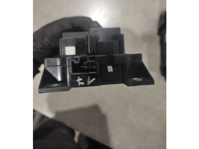 Pojistková skříňka G92Z147020, 0A152538 Lexus CT 200H 2011