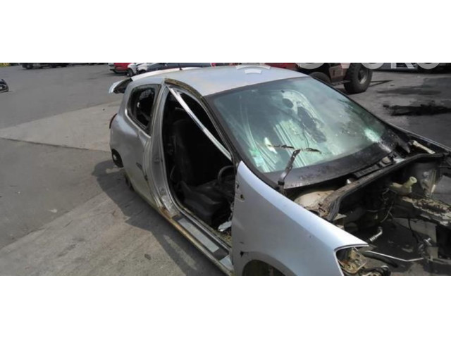 Модуль управления BSM 8200674661   Renault Clio III    