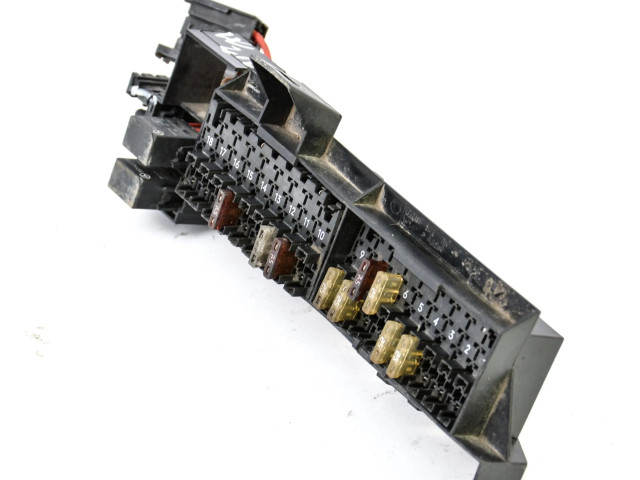 Pojistková skříňka 2105460543, A2105460543 Mercedes-Benz E W210 1995