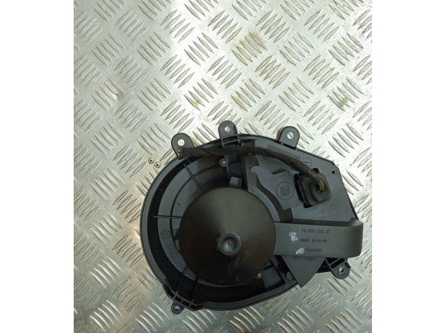 Вентилятор печки    740221233F, 8D1820021   Audi A6 S6 C5 4B