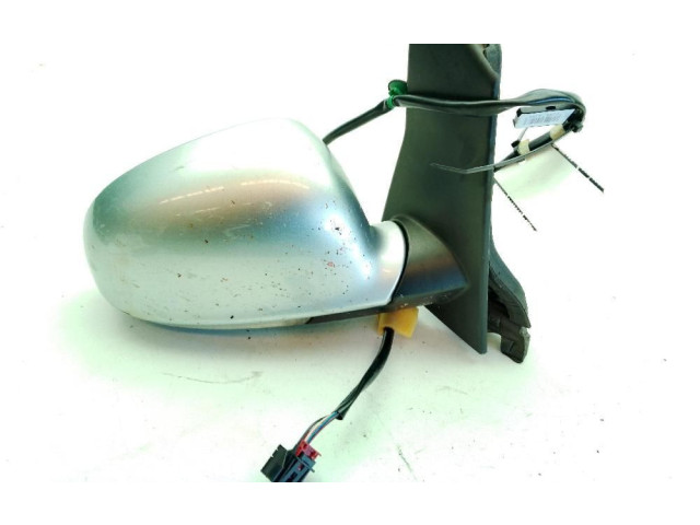Зеркало электрическое Volkswagen Golf Plus 2005 - 2013 года