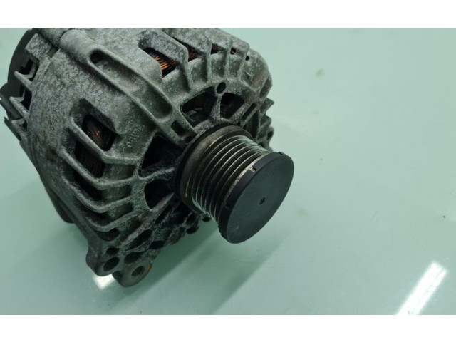 Генератор 04L903021A   Volkswagen Caddy      