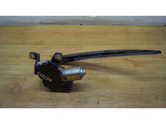 Моторчик заднего дворника 10A021515 Vauxhall Astra J