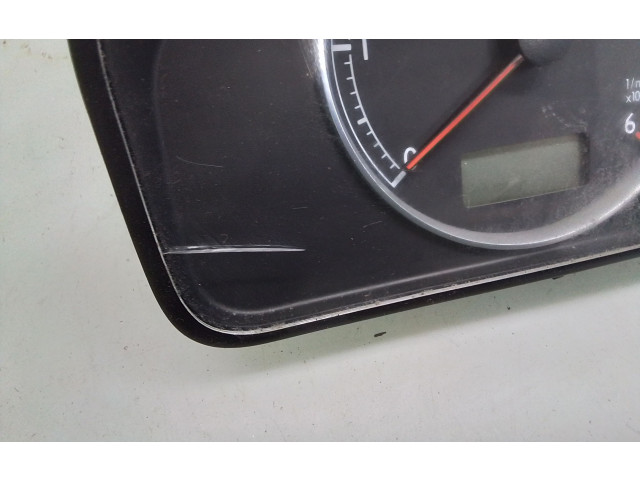 Přístrojová deska  Volkswagen Sharan 2001 7M3920800H  