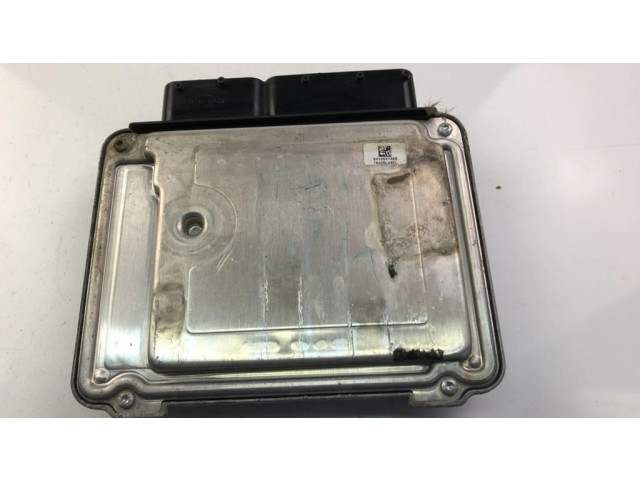 Блок управления 03G906021JC Skoda Octavia Mk2 (1Z)