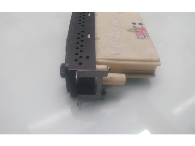 Блок управления климат-контролем MR568514   Mitsubishi Galant