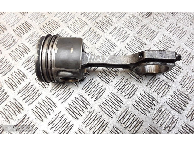 Píst RFGK2Q6205BA Ford Ranger