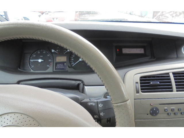 Přístrojová deska Renault Vel Satis 2004