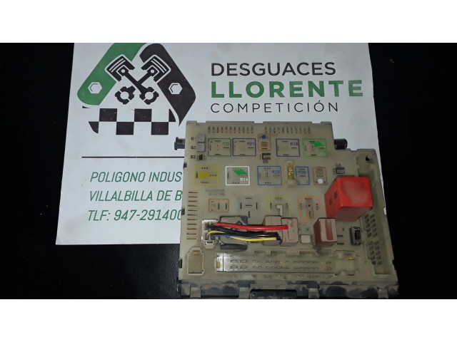 Блок предохранителей 95AG14A073DB   Ford Escort    