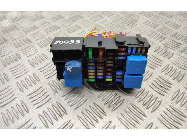 Блок предохранителей 240108082R, K240108082R   Renault Express    