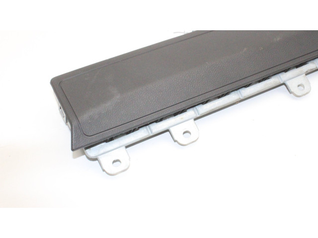 Подушка безопасности для колен 17686004029   Mercedes-Benz A W176