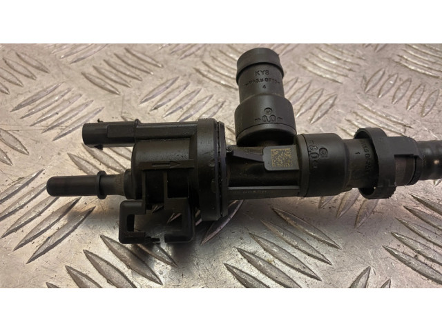 Vstřikovací lišta 7645857 BMW 7 G11 G12 pro benzínový / Электричество motor 2.0