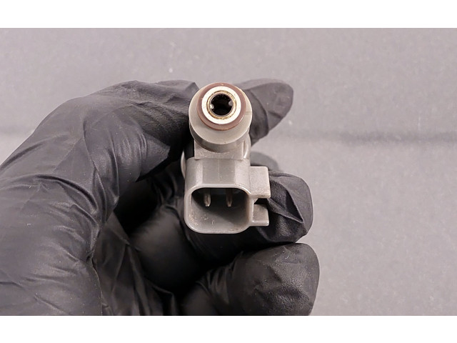 Форсунка YF1EA2C3340 Ford Taurus