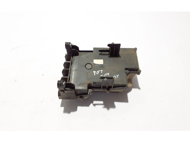 Ручка стеклоочистителей 32300277   Volvo XC90