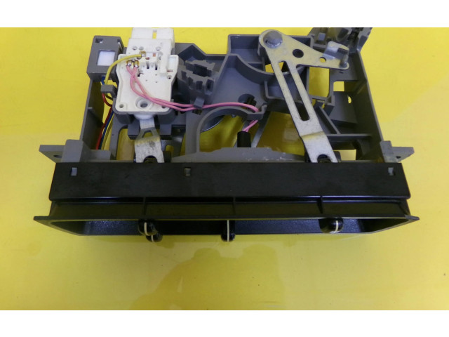 Блок управления климат-контролем BG2WA Mazda 323