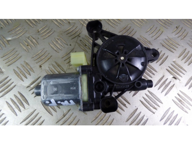 Передний двигатель механизма для подъема окон