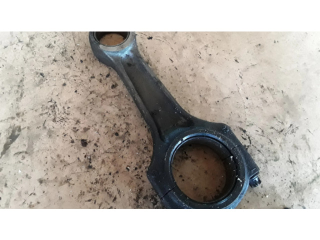 Ojnice Chrysler Voyager 2.5