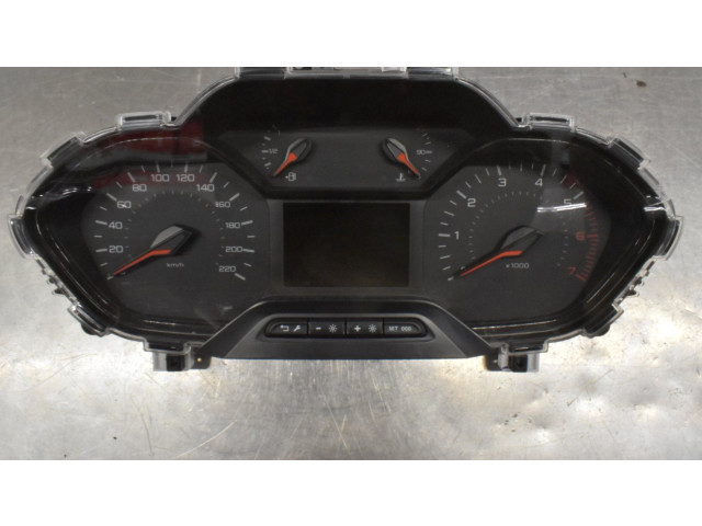 Панель приборов    Peugeot Partner III       