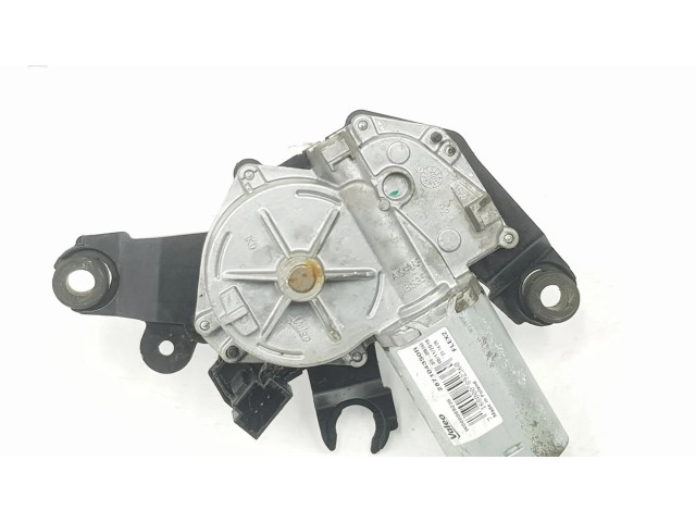 Моторчик заднего дворника 8200734582    Dacia Dokker