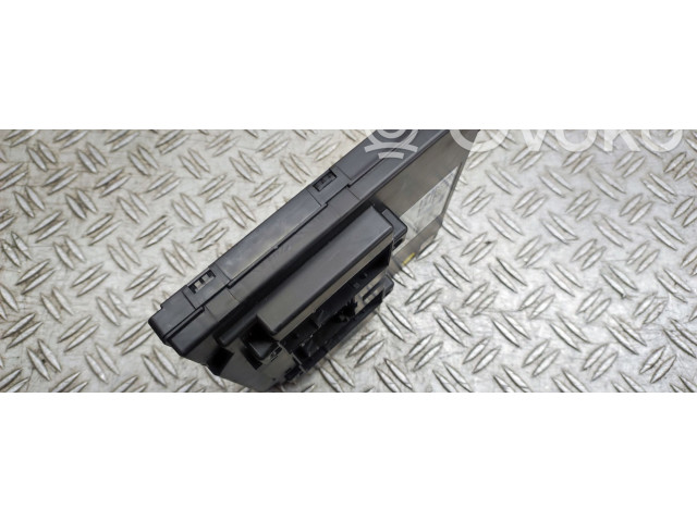 Блок комфорта 6C0937090B   Skoda Fabia Mk3 (NJ)   