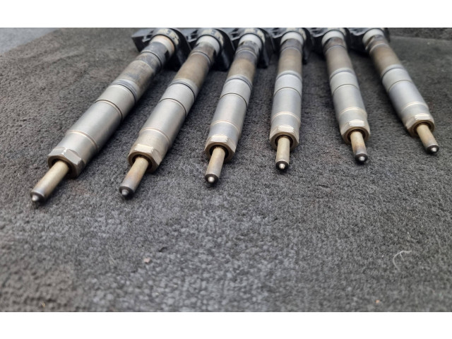 Комплект форсунок 059130277BD, 059130277AH    Audi A6 S6 C6 4F   