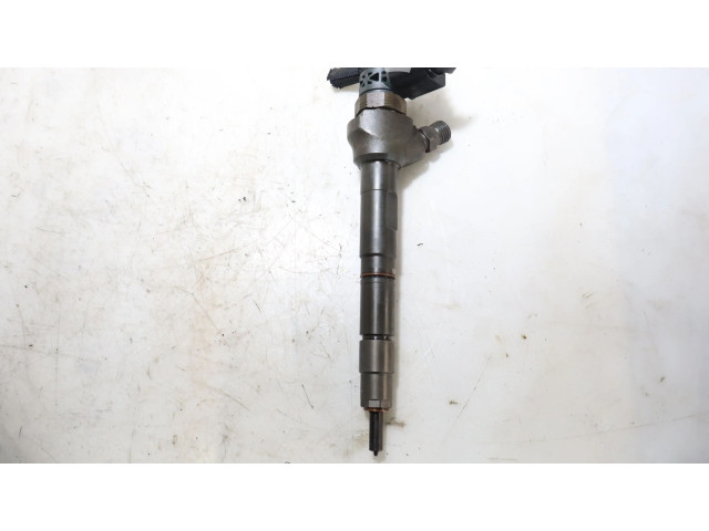Форсунка 0445110369    Volkswagen PASSAT B7 USA  CFFB 