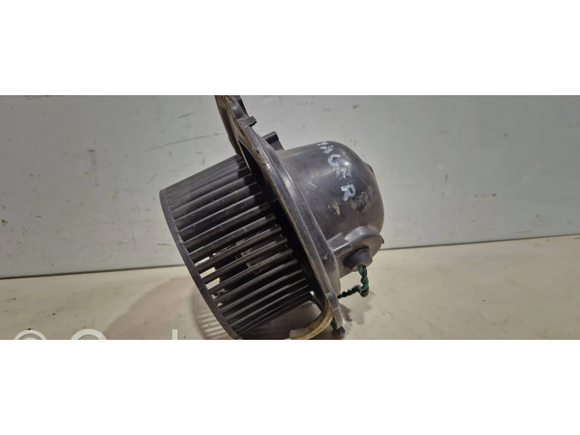 Вентилятор печки 4644196 Chrysler Voyager