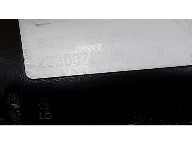 Стартер  233007689R   Renault Captur