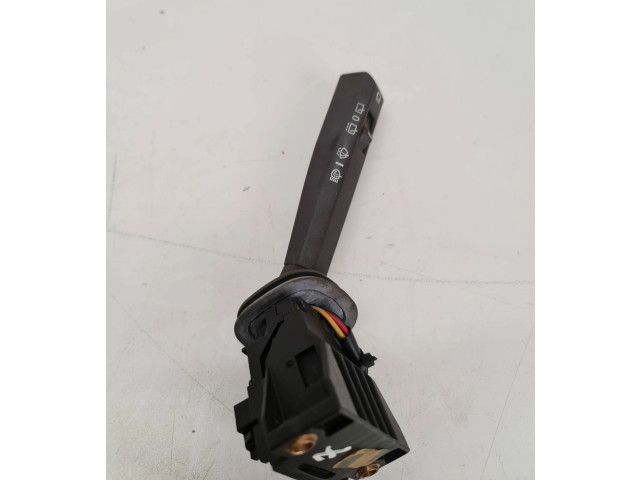 Ручка стеклоочистителей 9162453 Volvo V70