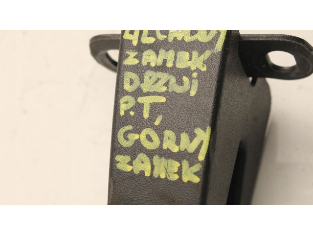 Zámek zadních dveří    Volkswagen Caddy 2014