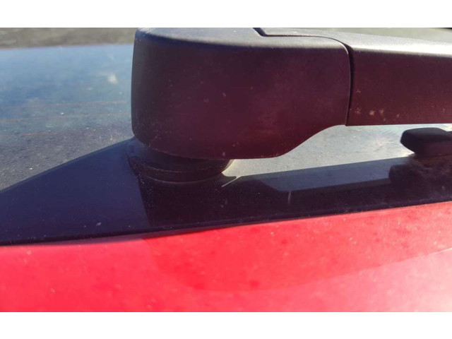 Моторчик заднего дворника     Audi A3 S3 8V