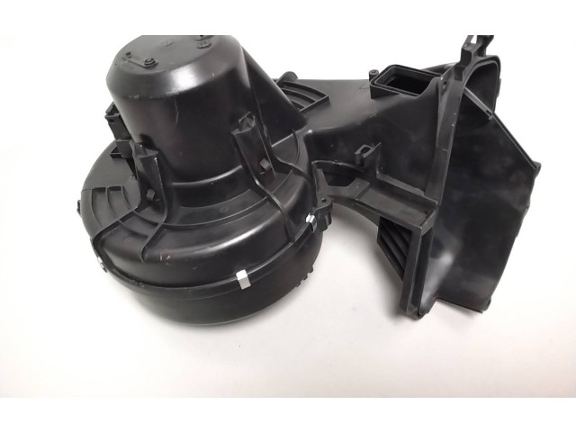 Вентилятор печки    13199307, 0092195   Opel Meriva A