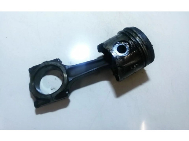 Поршень с шатуном lef10084sdf4 Rover 620