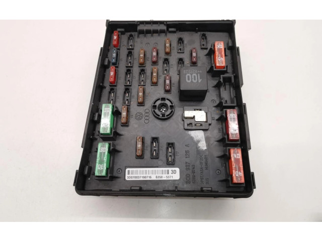 Блок предохранителей 3C0937125A Audi Q3 8U