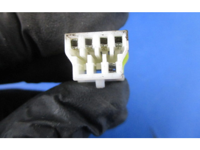 Зеркало электрическое Mitsubishi Lancer 2003 - 2007 года