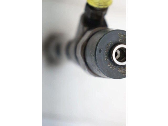 Форсунка 0445110059, 0445110059    Jeep Cherokee III KJ  ENR 