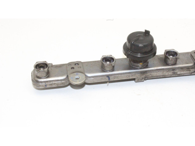 Топливная рампа Honda CR-Z для двигателя LEA1