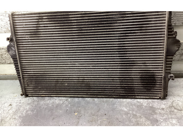 Интеркулер  0261230090, 31355464   Volvo V70 