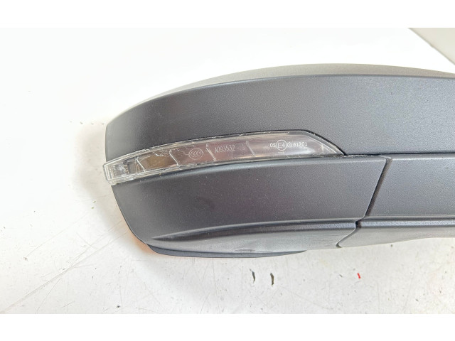 Зеркало электрическое Skoda Octavia Mk3 (5E) 2013 - 2019 года