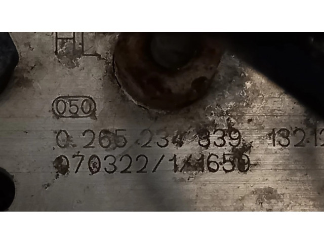 Блок АБС 13212935   Opel  Meriva A  2003-2010 года