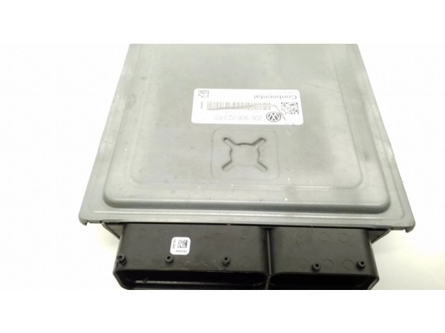 Řídící jednotka 03L906023PD, 5WP42938AA Volkswagen Caddy 2012