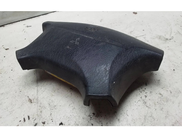 Подушка безопасности водителя 465000 Mitsubishi Carisma