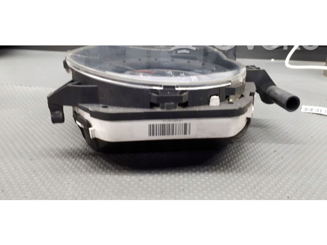 Přístrojová deska  Renault Clio III 2005 8200715178  